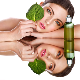 image of woman with organiclarine image of woman with organiclarine